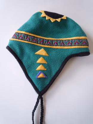 hat 06
