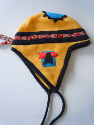 hat 07